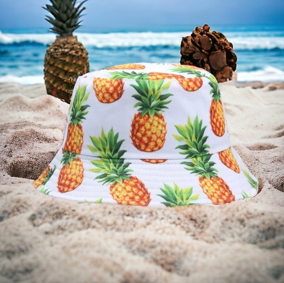 Restocked! NEW! Packable & Reversible Pineapple Bucket hat - Picture 8 of 10